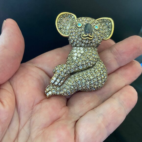 Heidi Daus King Koala Brooch - Picture 2 of 10